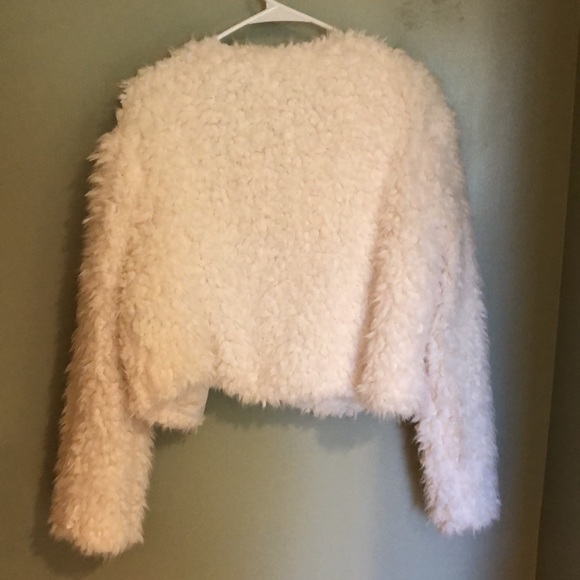 Cropped Faux Jacket - Picture 6 of 6